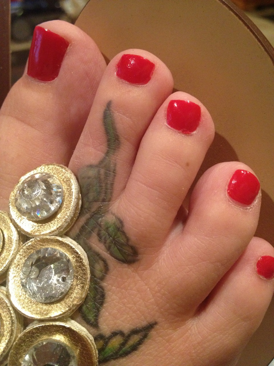 myfeet4you:  A toe close up just for you sexy;) 👣 