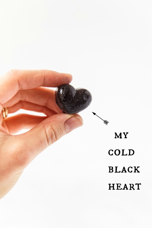 foodffs:  My Cold Black Heart(s): Licorice Chews!Really nice recipes. Every hour.Show me what you cooked!