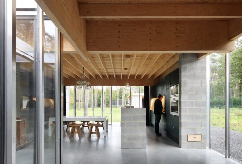 ONO - Family house, Waasmunster 2012. Photos © Filip Dujardin.