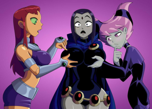 alejandrolife1165:  cravingraven:  nothing like cosplay in the sack to really heat things up amiright?  