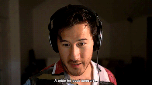 fischyplier:  Let me take a selfie!   Fun fact: I don’t remember doing this but I’m glad I did. I do look good.