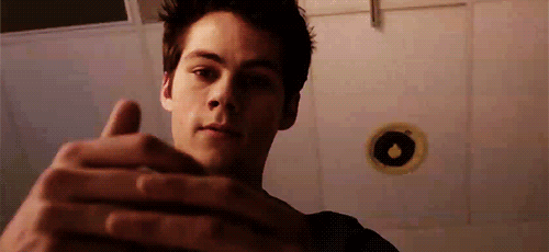 stileslovesderek:I don’t know..