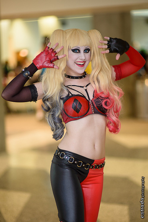 hotcosplaychicks:  Check out http://hotcosplaychicks.tumblr.com for more awesome