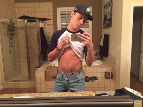 mattandjones:  imma yankee