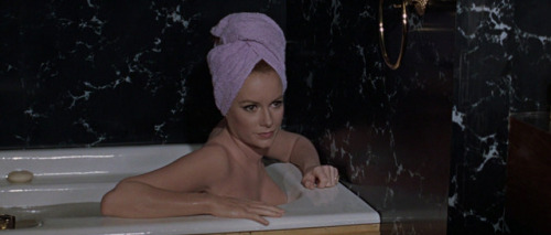 Rewatching Thunderball recently and reminded how gorgeous Luciana Paluzzi looks in that early Bond f