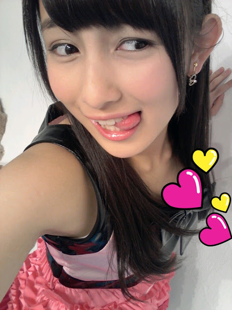 akibeya:  與儀ケイラ - Google - おやちゅみなさい(♥Ü♥) 與儀ケイラ