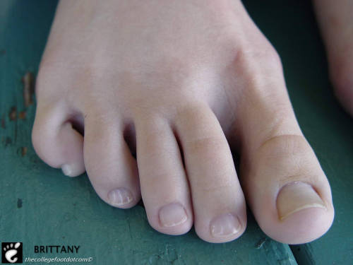 feetmakemehard: Brittany