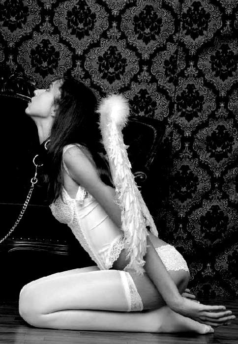 crixus-dom: Come to me…crixus-dom.tumblr.com/ cXd     Ven conmigo y sígueme…crixus-dom