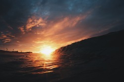 banshy:  Sunset Wave // Baileykotezzz 