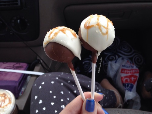 h0llahoran:  h0llahoran:  We got salted caramel cake pops from Starbucks. I devoured mine in .2 seconds.  Can we get this to 100 notes?