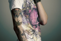 inkedmenpics:  hot boy