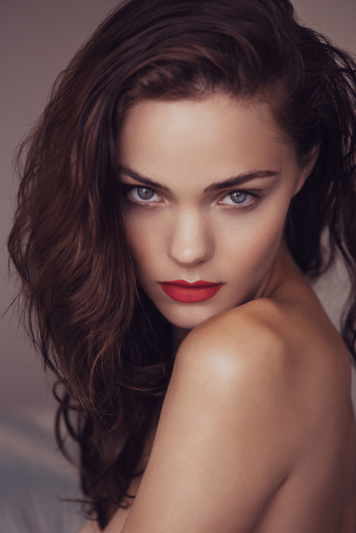 Hot Pictures and Movies