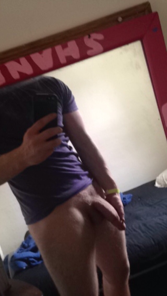 Bathroom Jerkoff
