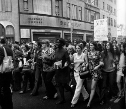 onlyoldphotography:  Women’s strike for equality, New York. August 26, 1970 