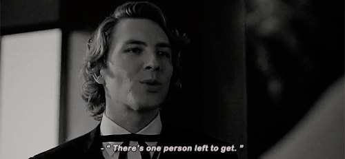 yourghostcat:“What a fascinating specimen.”〈♚〉ahs: apocalypse episode 4 “could it be… satan?”