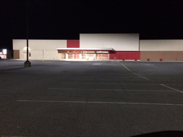 Abandoned Targets of Canada #103. Cataraqui Town Centre. Kingston, Ontario. Photo courtesy of roving correspondent Helena Huskilson.