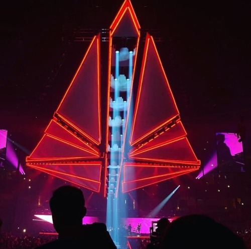 echoes-of-xo:Day 17: Anaheim, California