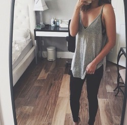 Fash-Cafe:  Loose Grey Workout Tank 