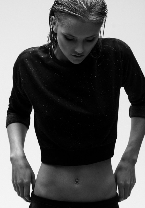 formesdelabeaute:  Caroline Kristiansen By Stefano Fabbri For The Libertine www.thelibertineezine.com