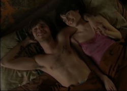 celebpits:  Aaron Stanford