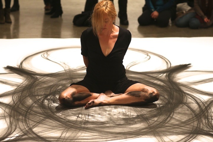 mymodernmet:  The Value of a Line by Heather Hansen Performance art involving dance-like