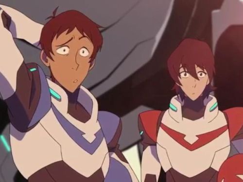 voltronturd:It’s so cute when they match expressions