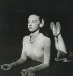 blueblackdream:  Leslie Caron as a sphinx, 1948