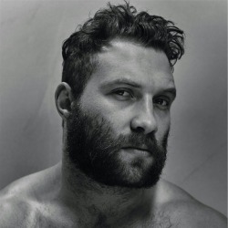 wolpaw:  callmebrycelee:  JAI COURTNEY  Just