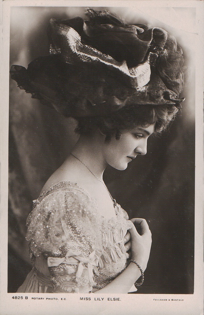  British Actress Lily Elsie 1886-1962 and her wonderful Hairdos 