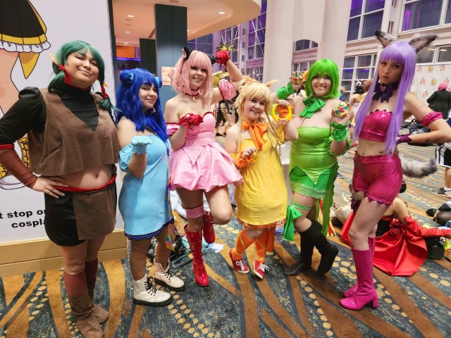 ALA 2023 (2/??) 
I was SO surprised to see so many TMM cosplayers this year! I ran into at least 4 other Ichigo cosplayers, 