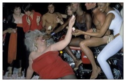 Johnnyideaseed:  Daveboogie:  Here Is A Pic Of Grace Jones Shoving Cake Into Divine’s