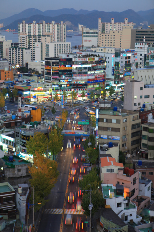 lovesouthkorea:  Masan by iPyo