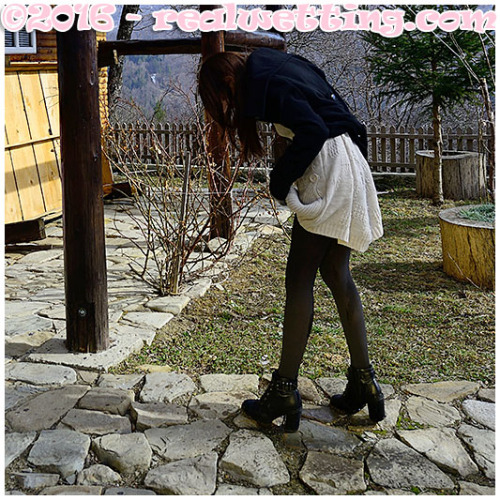 Wandering around the house, Beatrice thinks that is a good idea to let go in her pantyhose and boots