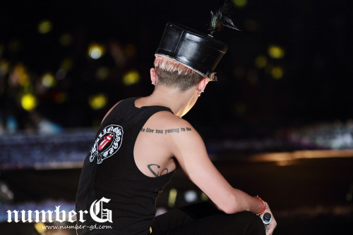 koreanghetto:      More GD Pictures @ Alive Tour in HK Do not crop, delete watermark, or edit the photo Source: secret (http://www.number-gd.com)     