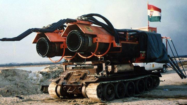 enrique262:  The Hungarian Big Wind firefighting vehicle, a T-34 chassis equipped
