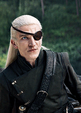 Ewan Mitchell As Aemond Targaryen In HOUSE OF THE DRAGON (2022-) S02E04 | "The Red Dragon And The Gold"