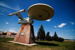 gameraboy:   	STAR TREK DAY in VULCAN, CANADA by Mark Berry    	Via Flickr: 	In 1995, Vulcan unveiled a 31 foot long, 9 foot tall, 5 tonne replica of the USS Enterprise. At the base of the ship visitors will find  3 plaques engraved in Klingon, Vulcan