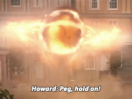 mamalaz:Howard and Peggy travel to the future and meet the Avengers (Manip)When Howard’s newest inve