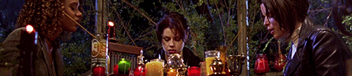 daxterdd:Thirty-one Days of Halloween: The Craft↳  Driver: You girls watch out for those weirdos.   