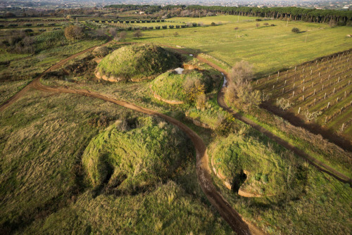 10     Necropolis of Cerveteri, Etruscan, 