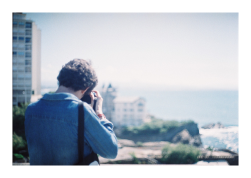 interdictionderegarder: Sketch For a summerFujifilm superia 1600 // Canon AE-1 program 