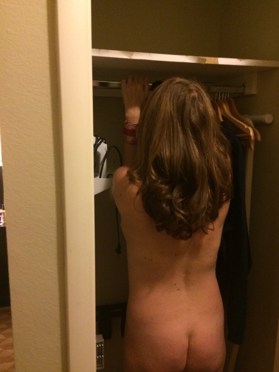 needtlc:  subfordaddyslove:  Pet had a bad day. She was flirting with other people