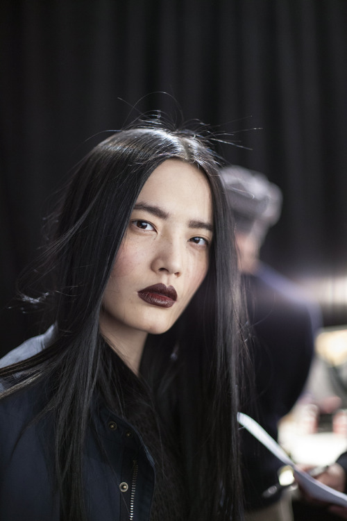 everythingyoulovetohate:  Li Wei, BTS Skingraft Fall/Winter 2014 Collection, NYFW, Lincoln Center, New York, 2014. 