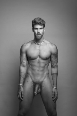 salvelanz:  By LANZModel: Rodrigo W.