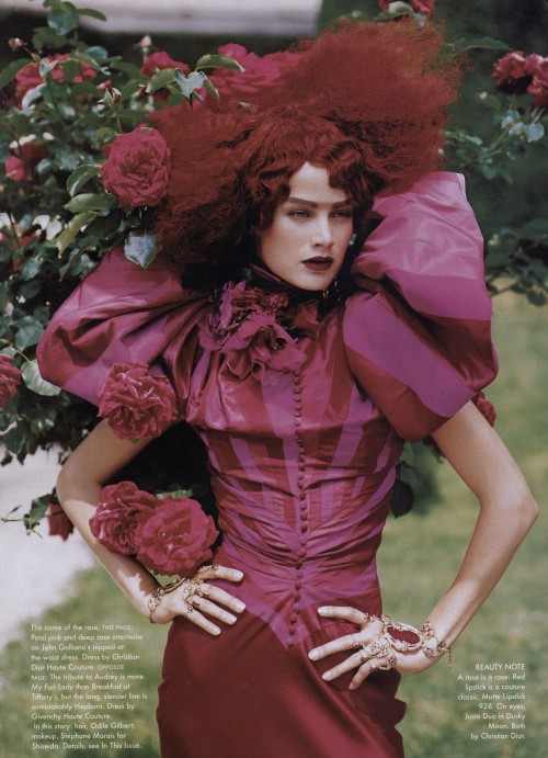 the-original-supermodels: Couture’s glorious Excess - Vogue US (1997)Carolyn Murphy by Peter L