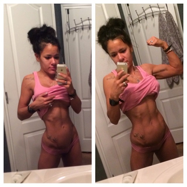 sexygymchicks:  @puertoricanfitchick: Morning peeps!!! I’m off to get a nice morning