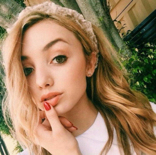 Icons Peyton List