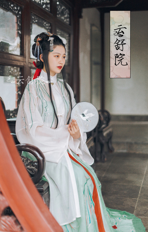 hanfugallery:Traditional Chinese hanfu by 云舒院