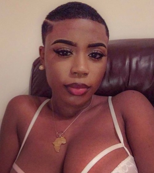 uchemba:  No more weave for this girl 😌  Sometimes black Women are just so fucking awesome