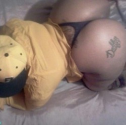 afrodisiacmag:  Phat asses eat underwear!